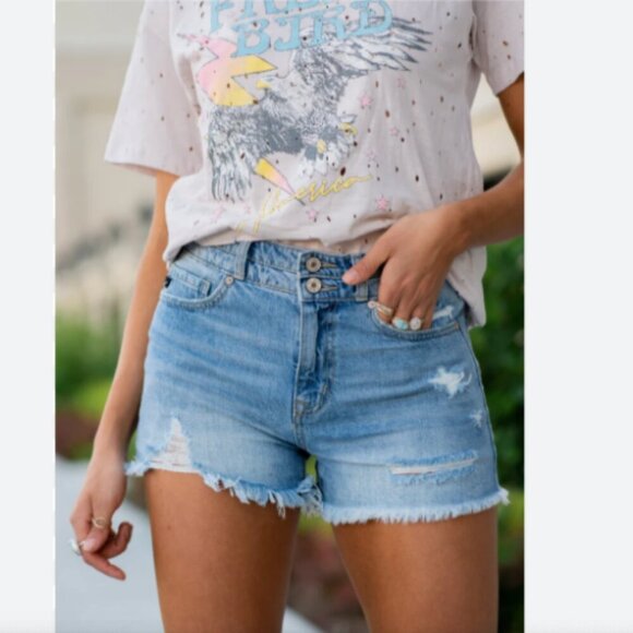 KANCAN Sarah High Rise Fray Hem Mom Shorts 15 / 31 Light Blue Denim Cut Off Rips - Picture 1 of 10